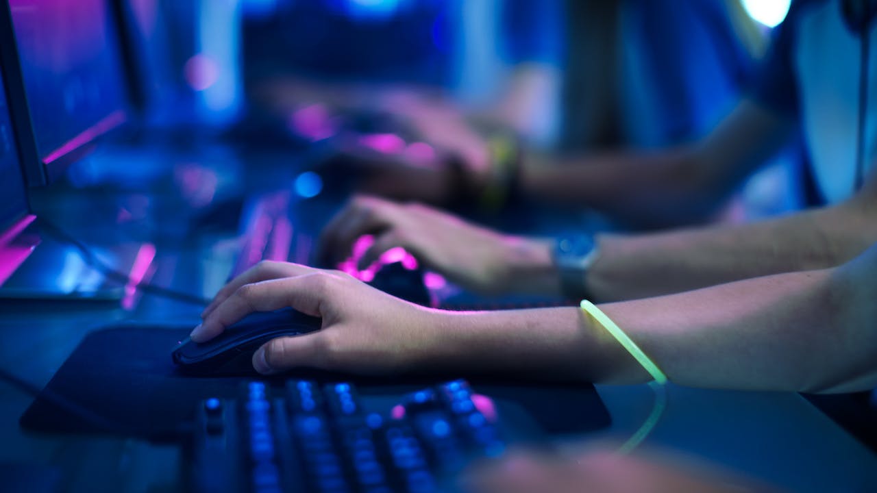 Så väljer du rätt spelplattform – vi guidar dig rätt