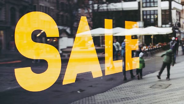 PriceSpy’s top shopping tips on how to win at sale shopping