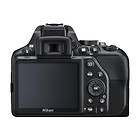 Nikon D3500 + AF-P 18-55/3,5-5,6 G VR
