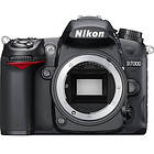 Nikon D7000 + 18-200/3,5-5,6 VR II