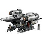 LEGO Star Wars 75292 The Mandalorian Bounty Hunter Transport