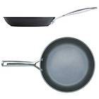 Le Creuset Toughened Non-Stick Omelettpanna 20cm