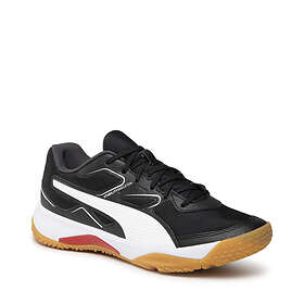 Chaussures de sport en salle