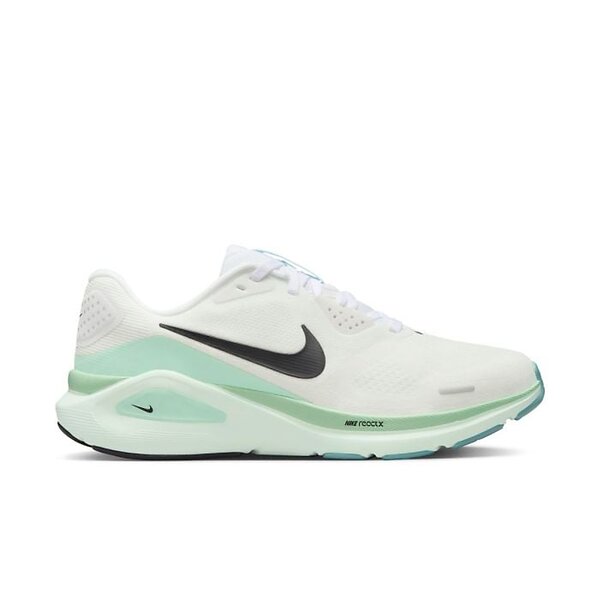 Nike Structure 26 (Women's)