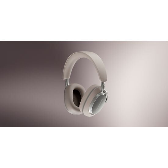 Bowers & Wilkins Px8 S2