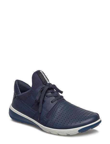 ecco intrinsic 2 mens price