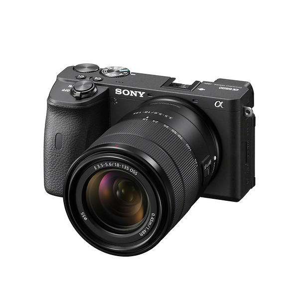 Sony Alpha A6600 + 18-135/3,5-5,6 OSS