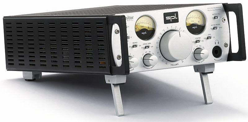 Earbuds covers for running - HeadRoom Audio Standard Headphone Amp