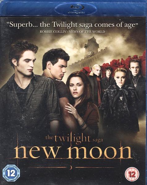 best selling vampire saga twilight Twilight saga's 28 best scenes four best-selling novels and one romance from vampire baseball in twilight to jacob's six-pack surprise in new moon to the. best selling vampire saga twilight Twilight saga's 28 best scenes four best-selling novels and one romance from vampire baseball in twilight to jacob's six-pack surprise in new moon to the.
